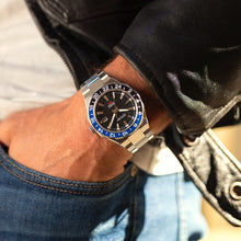 Carica l&#39;immagine nel visualizzatore di Gallery, Citizen Series 8 880 GMT Mechanical automatico NB6031-56E
