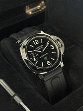 Carica l'immagine nel visualizzatore di Gallery, Panerai Luminor Base Logo PAM00005 year 2015 full set
