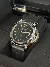 Carica l'immagine nel visualizzatore di Gallery, Panerai Luminor Base Logo PAM01086 year 2022 full set
