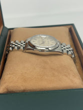 Carica l'immagine nel visualizzatore di Gallery, Rolex Datejust 36mm ref. 16200 year 1991 full set
