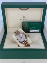Carica l'immagine nel visualizzatore di Gallery, Rolex Daytona sundust baguette dial ref. 116505 year 2022 full set
