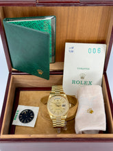 Carica l&#39;immagine nel visualizzatore di Gallery, Rolex Day-Date 36 18K yellow gold ref. 18038 year 1980 full set

