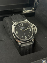 Carica l'immagine nel visualizzatore di Gallery, Panerai Luminor Base Logo PAM01086 year 2022 full set
