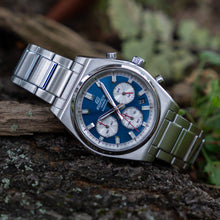 Carica l'immagine nel visualizzatore di Gallery, Orologio uomo EDIFICE Casio EFB-730D-2AVUEF
