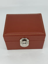 Carica l&#39;immagine nel visualizzatore di Gallery, Box luxury porta orologi Biondo 2 posti marrone
