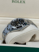 Carica l&#39;immagine nel visualizzatore di Gallery, Rolex Datejust 36 ref 126200 year 2023 full set like new
