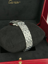 Carica l'immagine nel visualizzatore di Gallery, Cartier Panthère medium WSPN0015 year 2026 full set LIKE NEW
