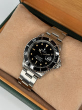 Carica l&#39;immagine nel visualizzatore di Gallery, Rolex Submariner Date 16610 year 1993 full set
