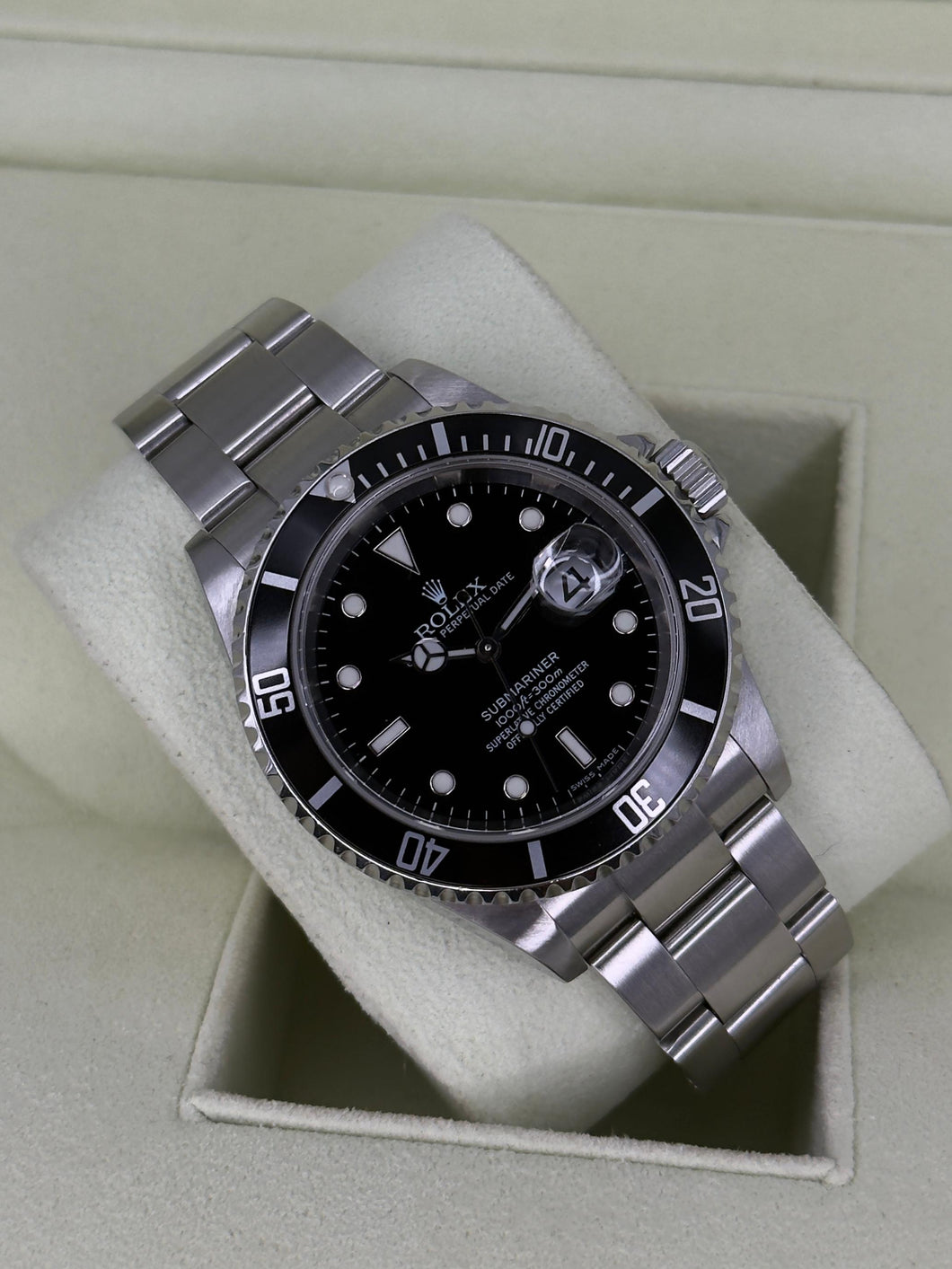 Rolex Submariner Date 16610 year 2007 full set