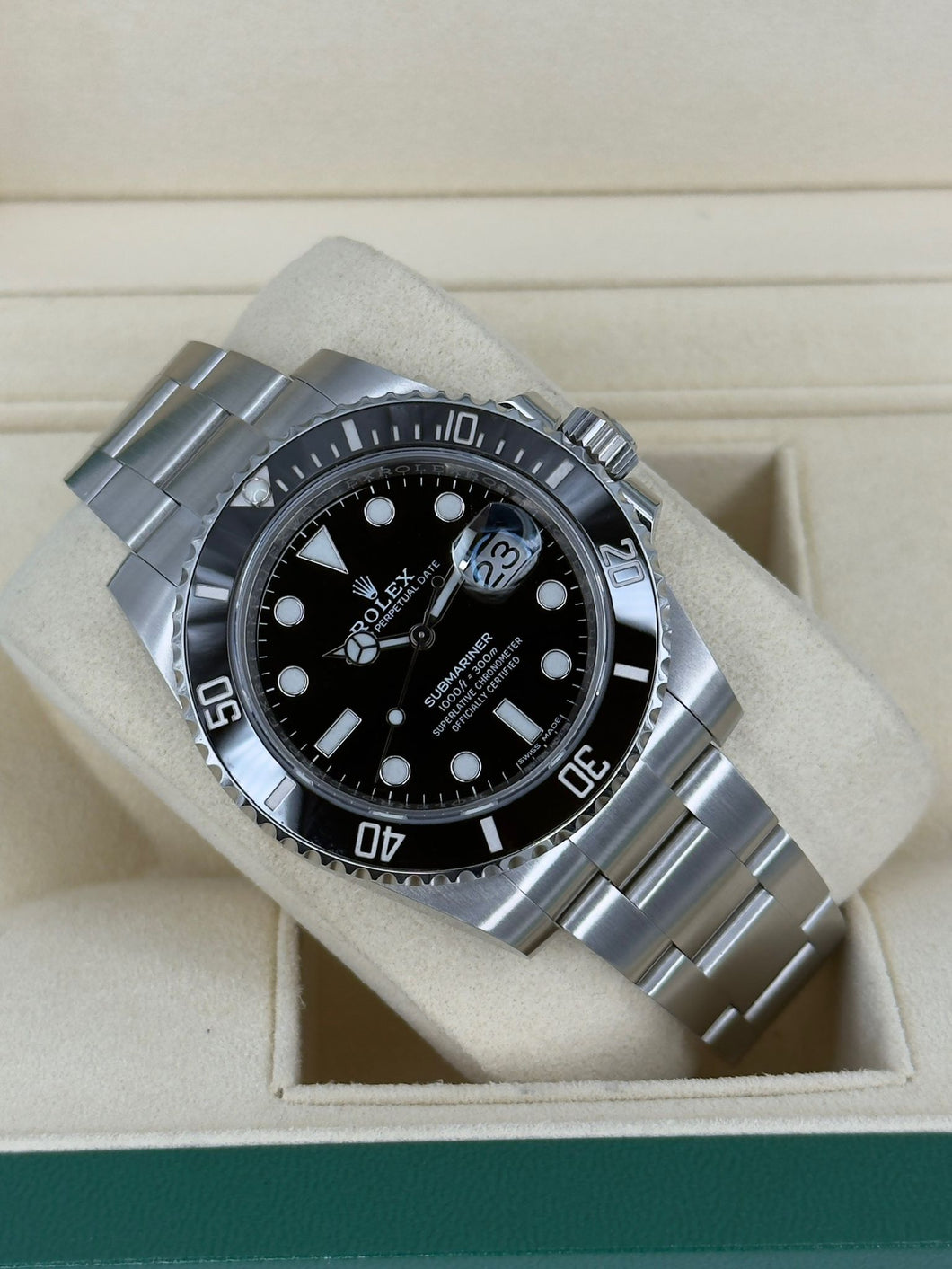 Rolex Submariner Date 116610LN year 2020 full set