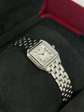 Carica l'immagine nel visualizzatore di Gallery, Cartier Panthère small WSPN0013 year 2026 full set LIKE NEW
