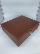 Carica l&#39;immagine nel visualizzatore di Gallery, Box luxury porta orologi Biondo 15 posti marrone
