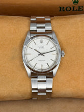 Carica l'immagine nel visualizzatore di Gallery, Rolex Oyster Precision silver Linen dial ref. 6426 year 1971
