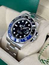 Carica l&#39;immagine nel visualizzatore di Gallery, Rolex GMT-Master II “Batman” 116710BLNR year 2017 full set
