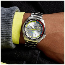 Carica l&#39;immagine nel visualizzatore di Gallery, SEIKO 5 sport SRPL33K1 Automatico
