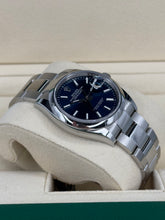 Carica l&#39;immagine nel visualizzatore di Gallery, Rolex Datejust 36 ref 126200 year 2023 full set like new
