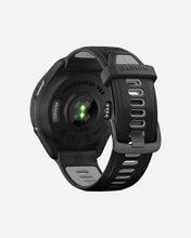 Carica l'immagine nel visualizzatore di Gallery, GARMIN Forerunner 965 nero grigio Smartwatch GPS cinturino in silicone art 010-02809-10
