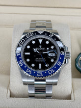 Carica l&#39;immagine nel visualizzatore di Gallery, Rolex GMT-Master II “Batman” 126710BLNR 2023 LIKE NEW FULL SET
