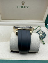 Carica l&#39;immagine nel visualizzatore di Gallery, Rolex Yacht-Master oro giallo 226658 Oysterflex 42mm FULL SET 2022
