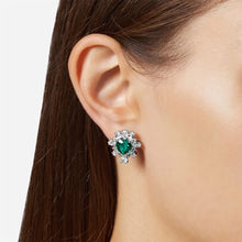 Carica l&#39;immagine nel visualizzatore di Gallery, Orecchini CHIARA FERRAGNI cuore verde
