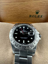 Carica l&#39;immagine nel visualizzatore di Gallery, Rolex Explorer II 40mm 16570 FULL SET  2005
