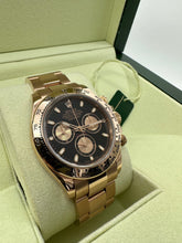 Carica l&#39;immagine nel visualizzatore di Gallery, Rolex Daytona Cosmograph 40mm oro rosa 18k  ref. 116505 anno 2010
