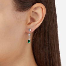 Carica l&#39;immagine nel visualizzatore di Gallery, Orecchini pendenti CHIARA FERRAGNI collezione Emerald
