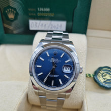Carica l&#39;immagine nel visualizzatore di Gallery, Rolex Datejust 126300 year 2021 FULL SET LIKE NEW
