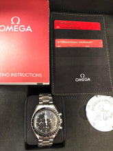 Carica l&#39;immagine nel visualizzatore di Gallery, Omega Speedmaster Professional Moonwatch 31130423001005 YEAR 2020 full set LIKE NEW
